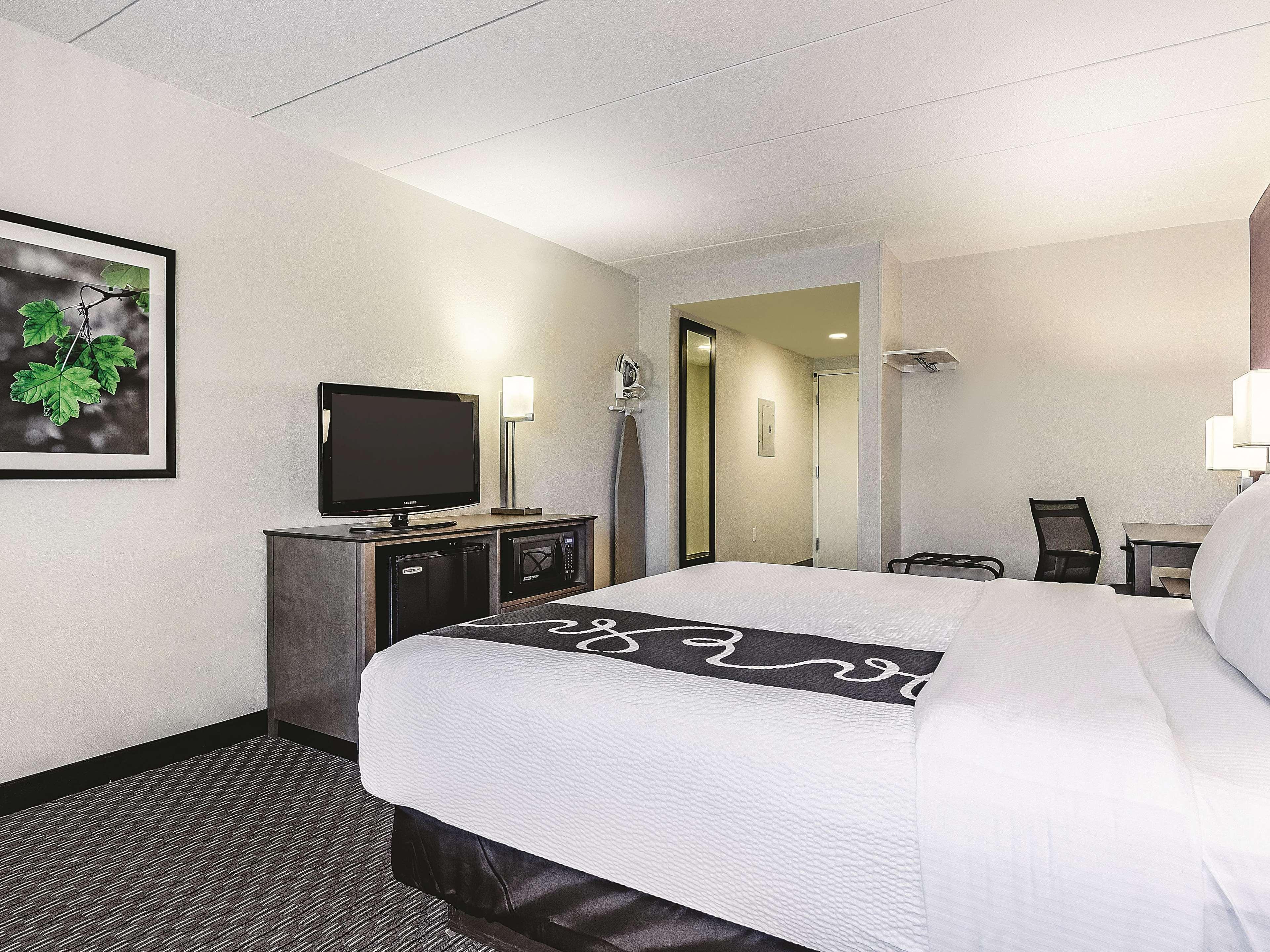 La Quinta By Wyndham Warwick Providence Airport Hotell Eksteriør bilde