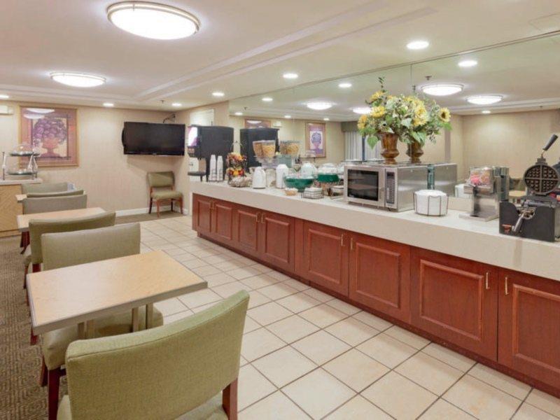 La Quinta By Wyndham Warwick Providence Airport Hotell Eksteriør bilde